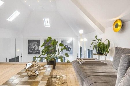 White loft apartment  -  filming photoshoot location-03