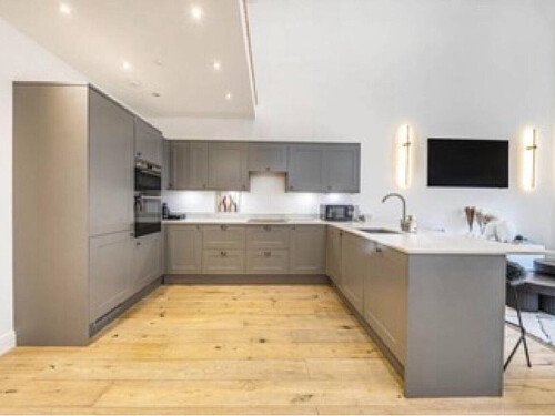 White loft apartment  -  filming photoshoot location-07