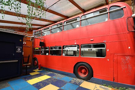 Bus - Filming Locations Locations Direct -10