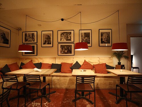 Comet Bar - Filming Locations Locations Direct -12