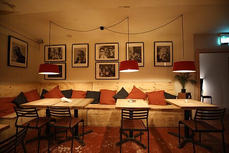 Comet Bar - Filming Locations Locations Direct -12