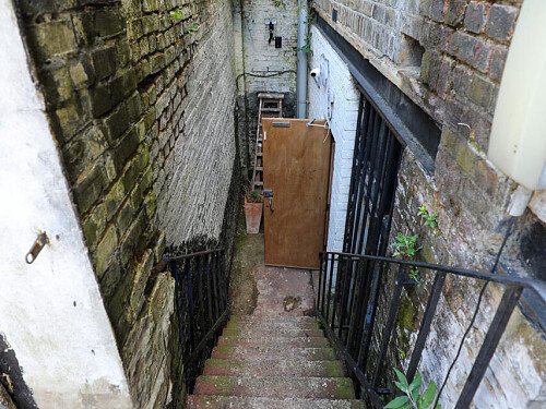 Comet Bar - Filming Locations Locations Direct -22