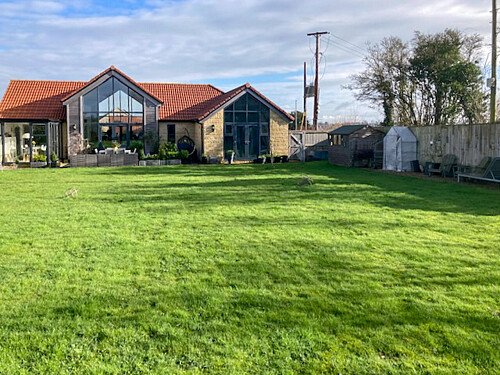 Longhouse -  filming photoshoot location-32