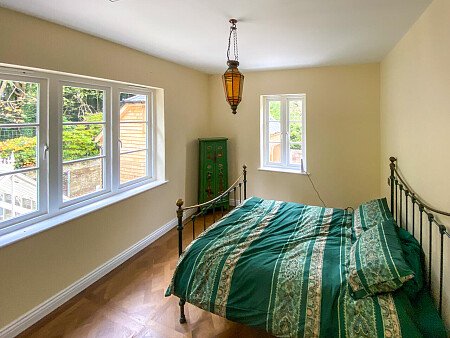 Pigeon-  filming photoshoot location-27