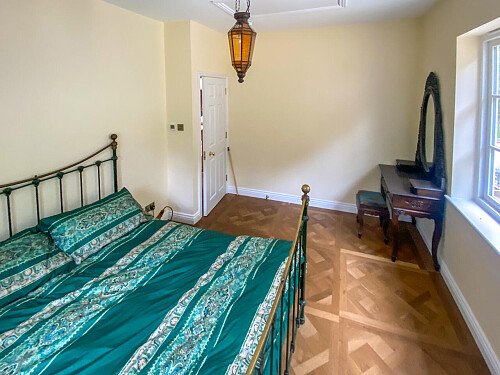 Pigeon-  filming photoshoot location-28