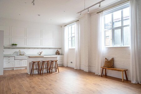 White minimal decor Shoot kitchen  - Filming Locations Locations Direct -05