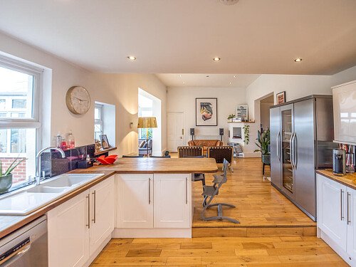 Large conservatory colourful house-  - Filming Locations Locations Direct -05