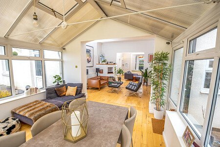 Large conservatory colourful house-  - Filming Locations Locations Direct -18