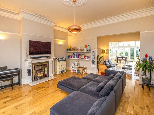 Large conservatory colourful house-  - Filming Locations Locations Direct -25