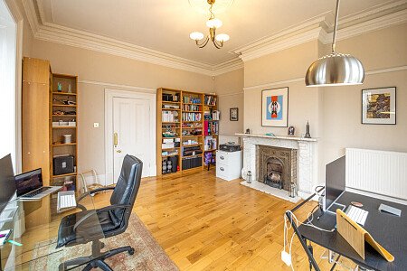 Large conservatory colourful house-  - Filming Locations Locations Direct -29