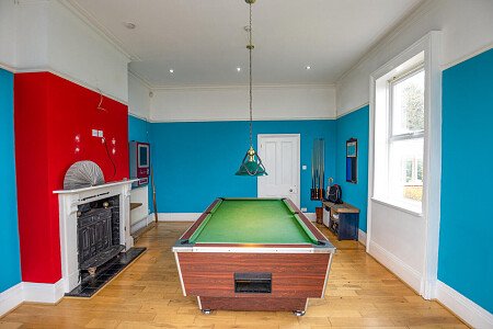 Large conservatory colourful house-  - Filming Locations Locations Direct -31