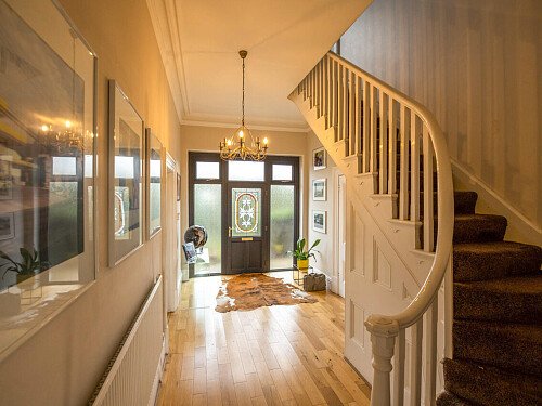 Large conservatory colourful house-  - Filming Locations Locations Direct -33