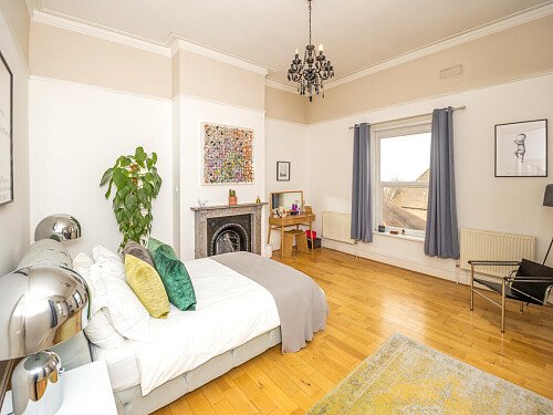 Large conservatory colourful house-  - Filming Locations Locations Direct -39