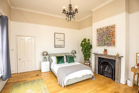 Large conservatory colourful house-  - Filming Locations Locations Direct -42