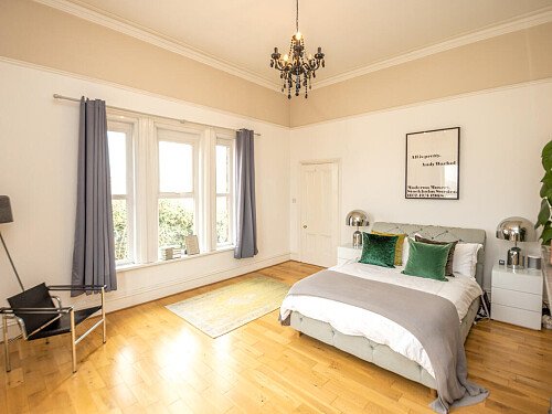 Large conservatory colourful house-  - Filming Locations Locations Direct -44