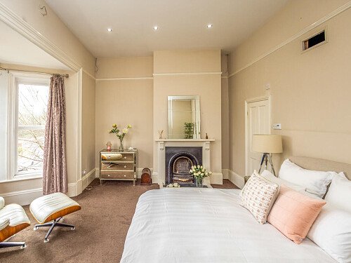 Large conservatory colourful house-  - Filming Locations Locations Direct -46