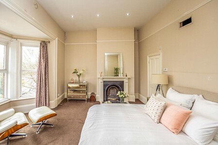 Large conservatory colourful house-  - Filming Locations Locations Direct -46