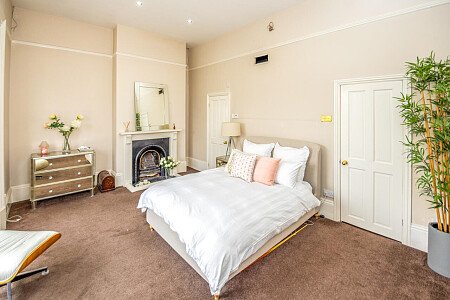 Large conservatory colourful house-  - Filming Locations Locations Direct -48