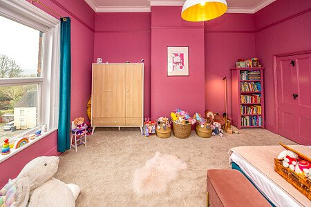 Large conservatory colourful house-  - Filming Locations Locations Direct -53