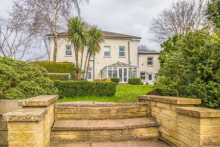 Large conservatory colourful house-  - Filming Locations Locations Direct -68