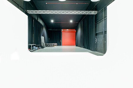 1282 - Studio 1 -  filming photoshoot location-02