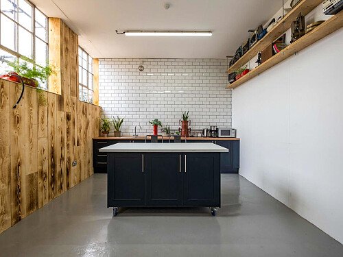 Image for Location 2400