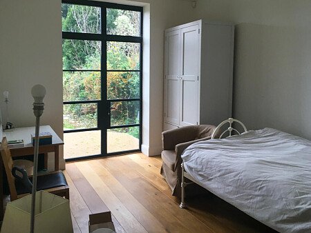 Kelsey -  filming photoshoot location-27