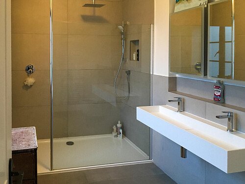 Kelsey -  filming photoshoot location-31