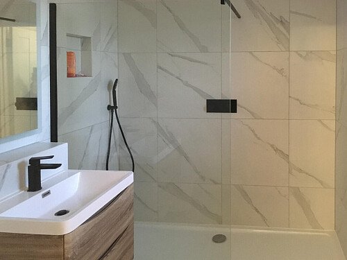 Kelsey -  filming photoshoot location-36