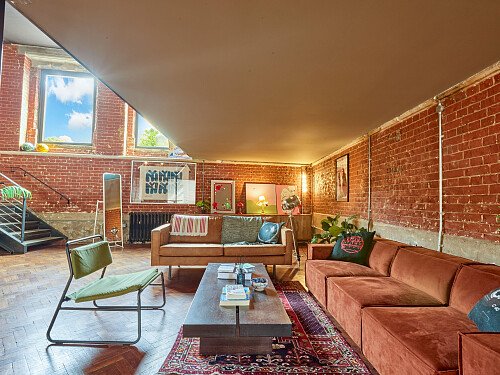 Copy of AMITY STUDIO 5