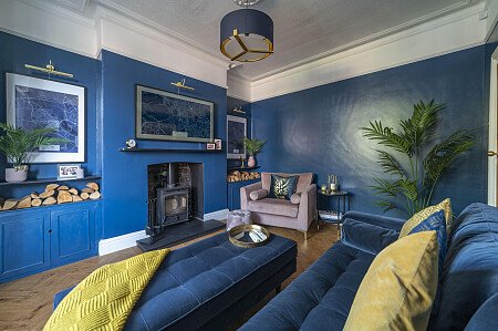 17 Kingswood Road Lounge 05