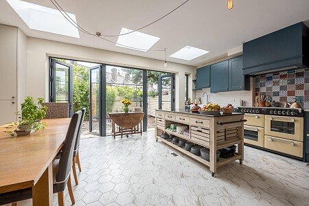 Openplan Dining Area with Kitchen
