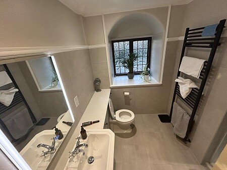Master Ensuite