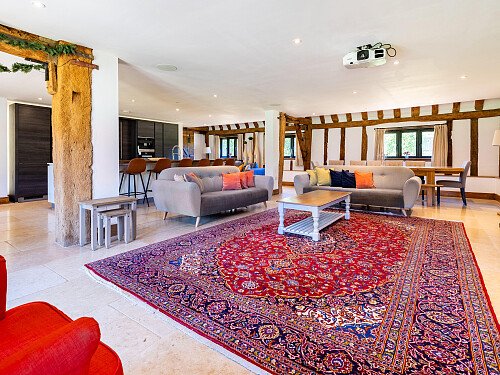 492c40d1-c838-452a-8e24-b6d481a727f5