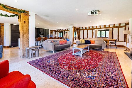 492c40d1-c838-452a-8e24-b6d481a727f5