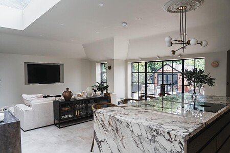 c039c2c8-eb4f-449d-b398-9e6474c3efbc