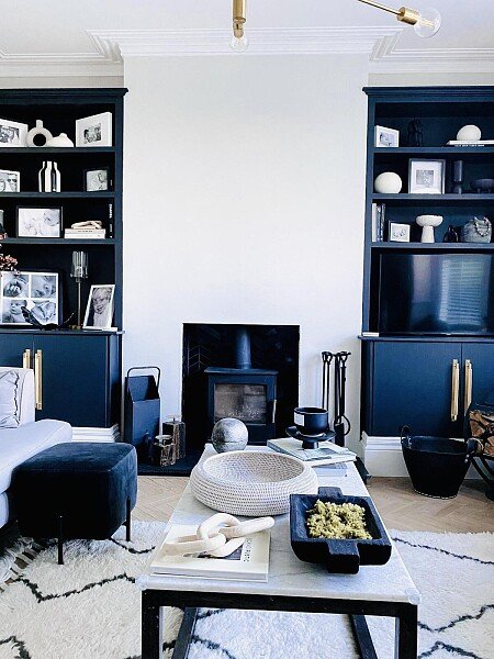 2ab0250d-b41e-4be1-b397-139ef7e4e46b