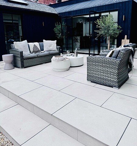 d4c47302-b7a9-4c5a-a4e1-3026e68ba0e2