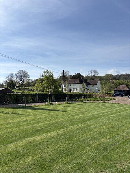 Lower Austin Lodge Farmhouse Exteriors9