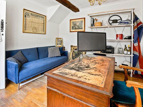 1445243853 - The Barn, Puttenham, Guildford, GU3 21