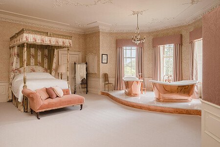 8. Pylewell David's bedroom