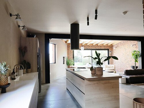 02 Main space - View from kitchen