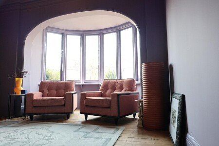 03 Front room - Bay window