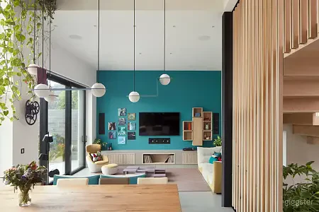 49efc3be-a76a-4104-8d61-3b013315d040