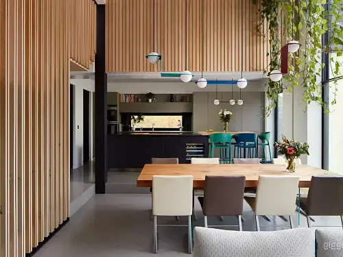 509de5d3-3ae5-4bb8-812f-4fab6d566b15