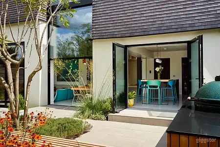 815fde24-6a9e-443b-bb9d-23e5aca16234