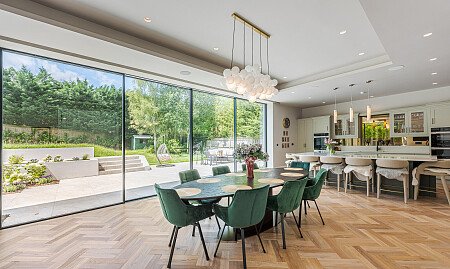 Location Creation: Wynn House: Dining Table