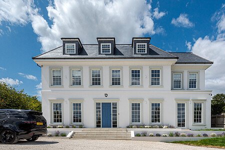 Location Creation: Wynn House: Front of prop