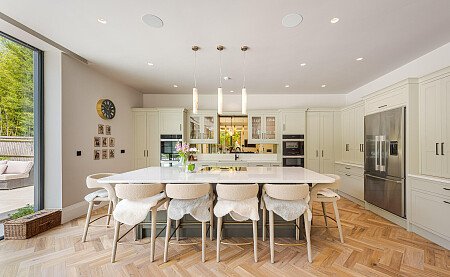 Location Creation: Wynn House: Kitchen Island