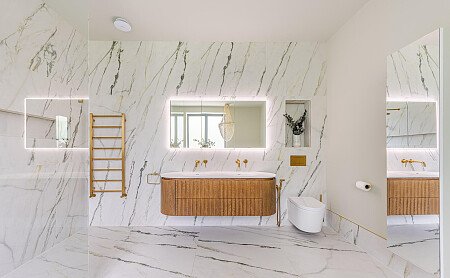 Location Creation: Wynn House: Master Ensuite  (1)